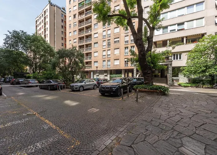 We Home - Bandello House, Corso Magenta