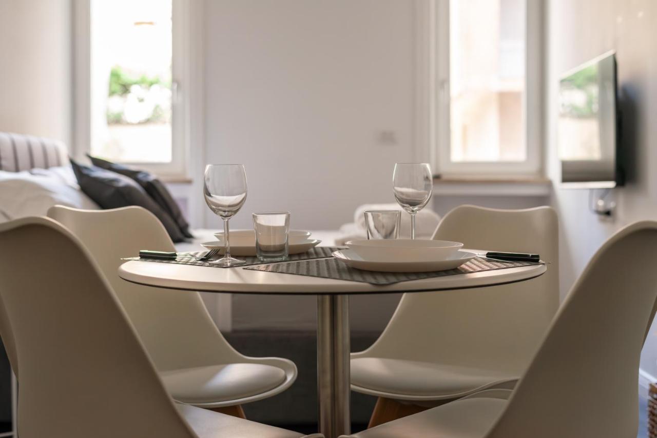 We - Bandello House, Corso Magenta Apartamento