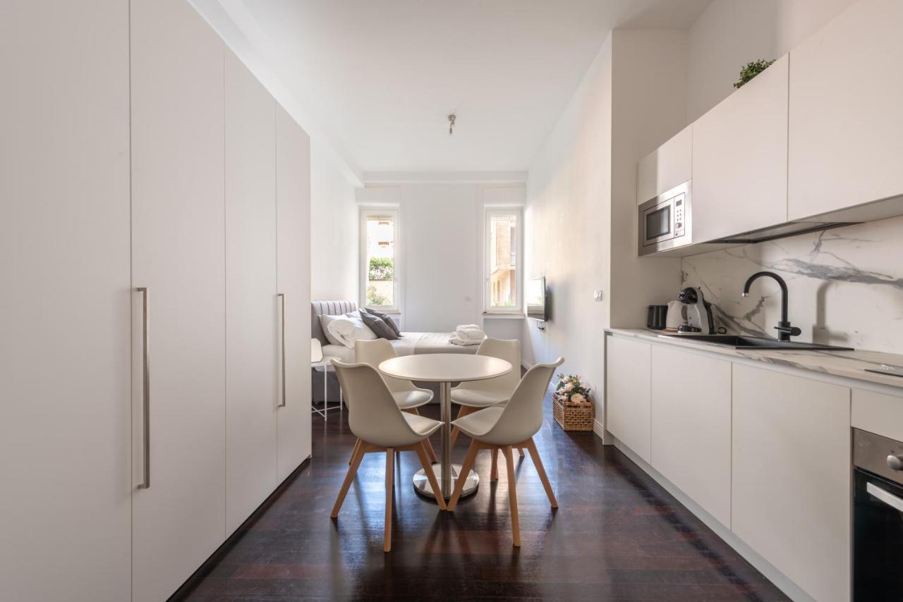 We - Bandello House, Corso Magenta Apartamento